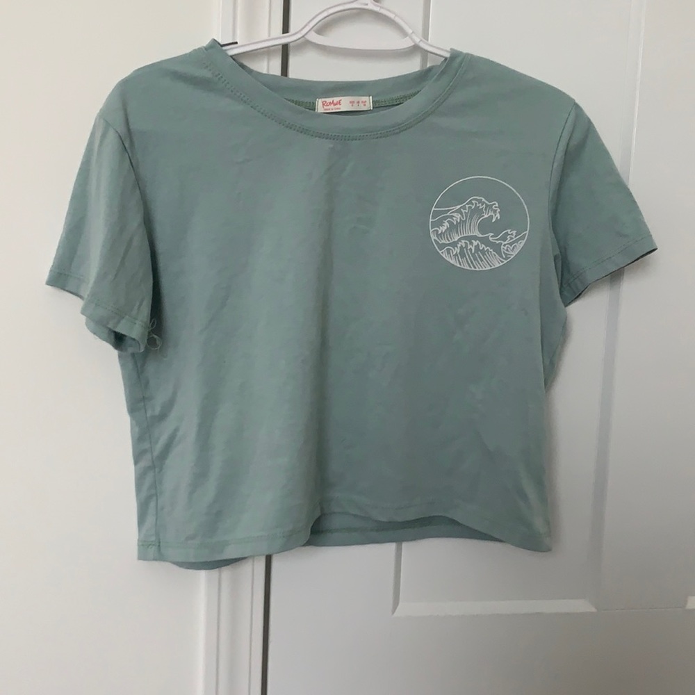 blue and white wave shirt